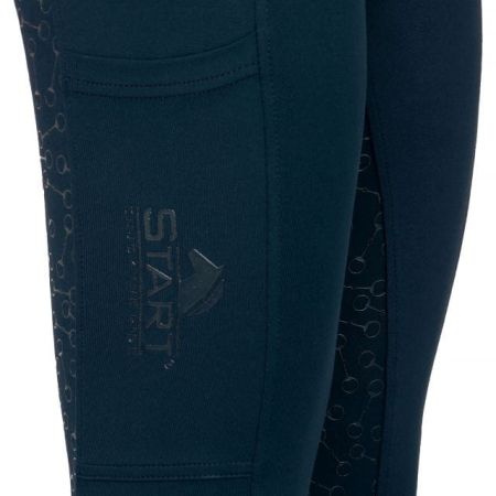 Hackney granat 3.jpg