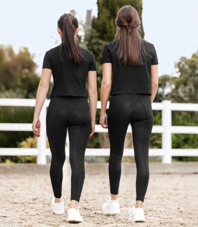 Essential czarne 4.jpg