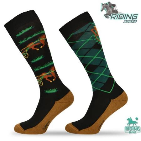 Podkolanówki jeździeckie SJBW na konie – Konie 1.jpg