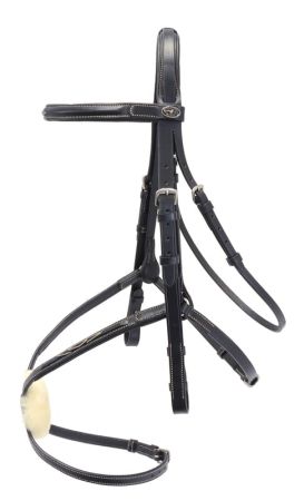 Ogłowie CANTER CLUB z nachrapnikiem meksykańskim z wodzami czarny.jpg