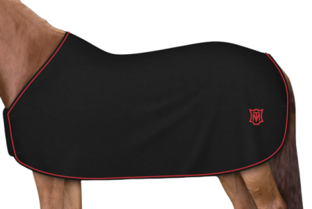 Czaprak_MATTES_kolor czarny lamowka czarna ozdobne przeszycie ecarlate logo ecarlate-removebg-preview.png