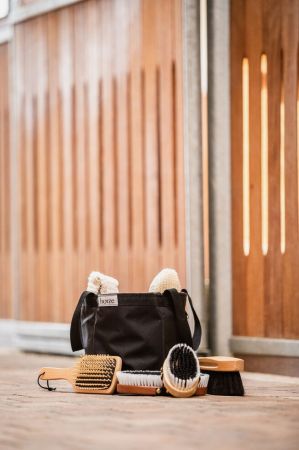 Zestaw HORZE do pielęgnacji drewniany czarny